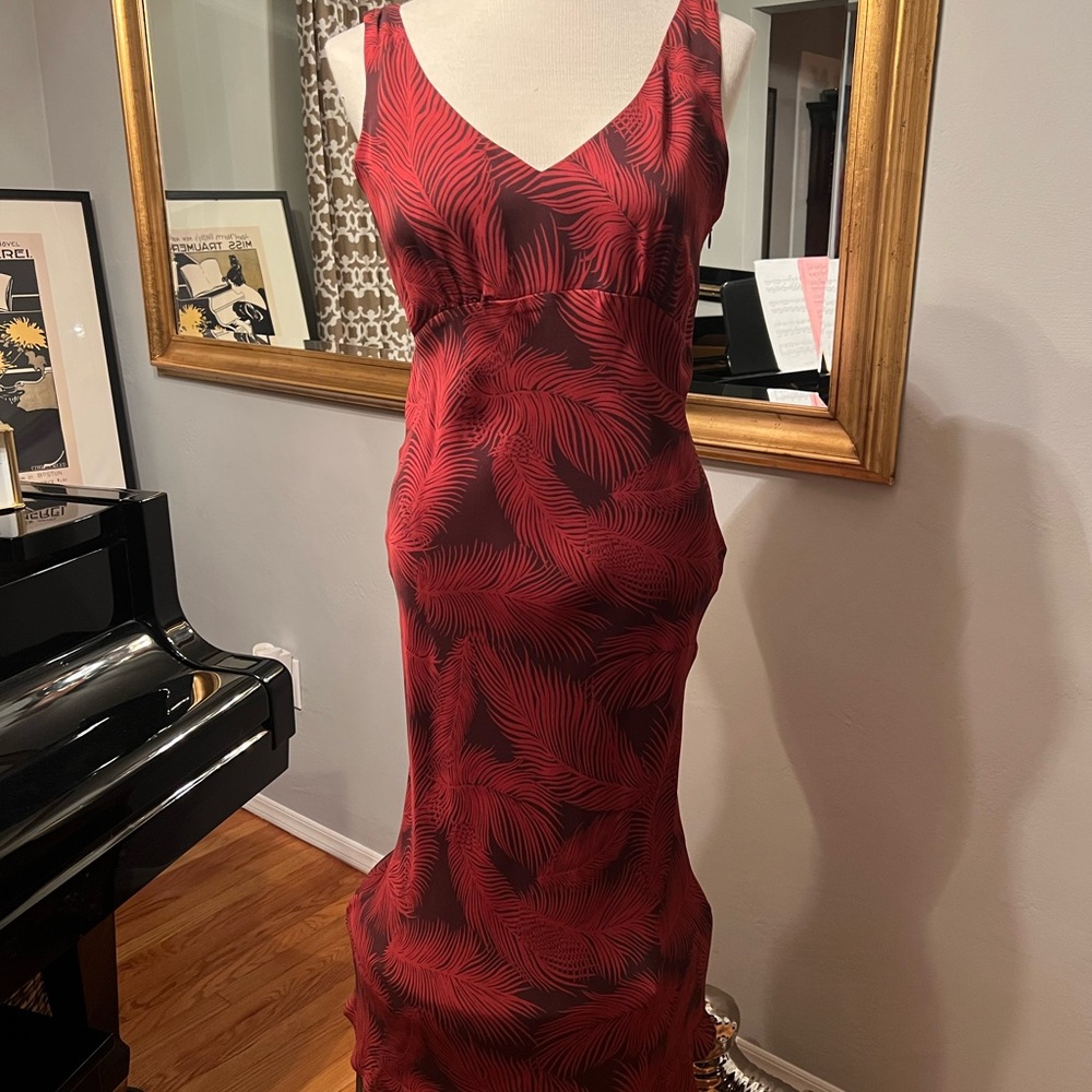 J. Crew Red and Black Sheath Midi Dress V-Neck Sleeveless